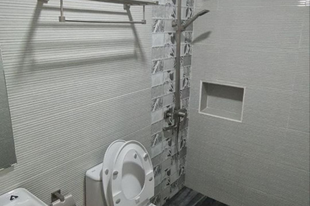 Photo of Bathroom in Balayan