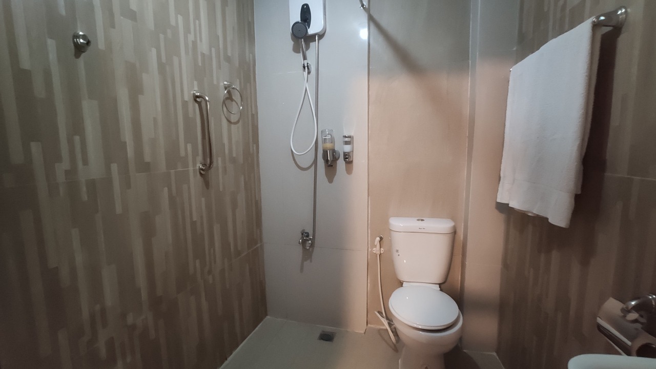 Photo of Bathroom in Calapan