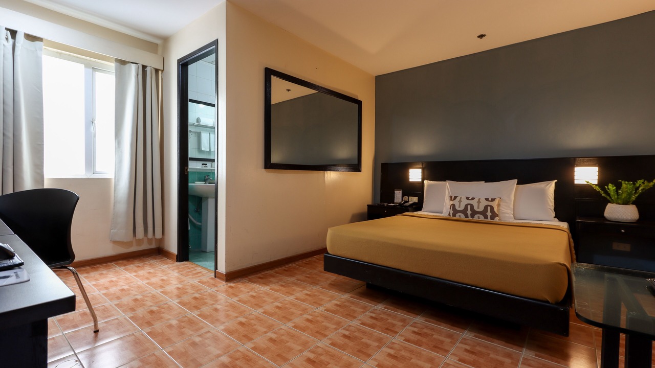 Photo of Bedroom in Santa Rosa