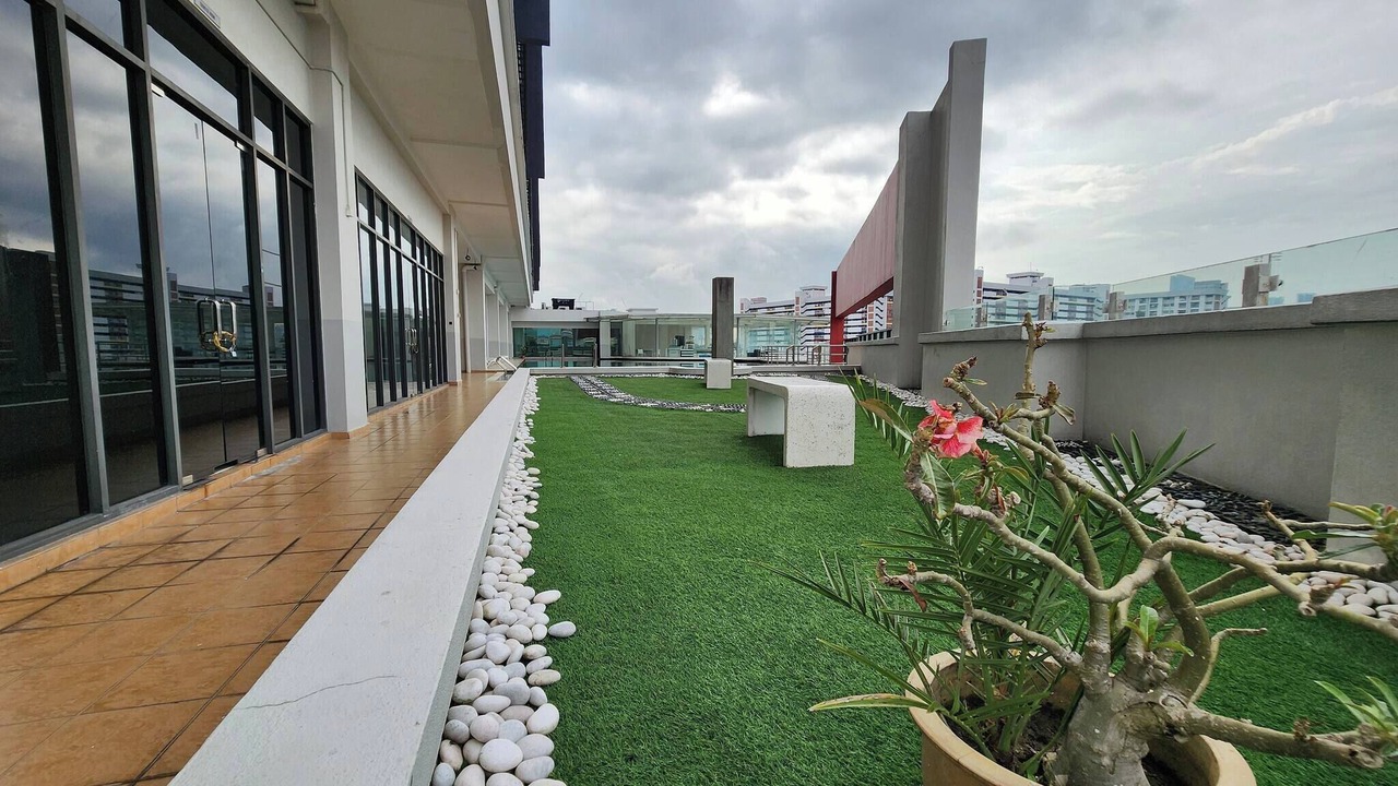 Photo of Patio Balcony in Taman Kobena