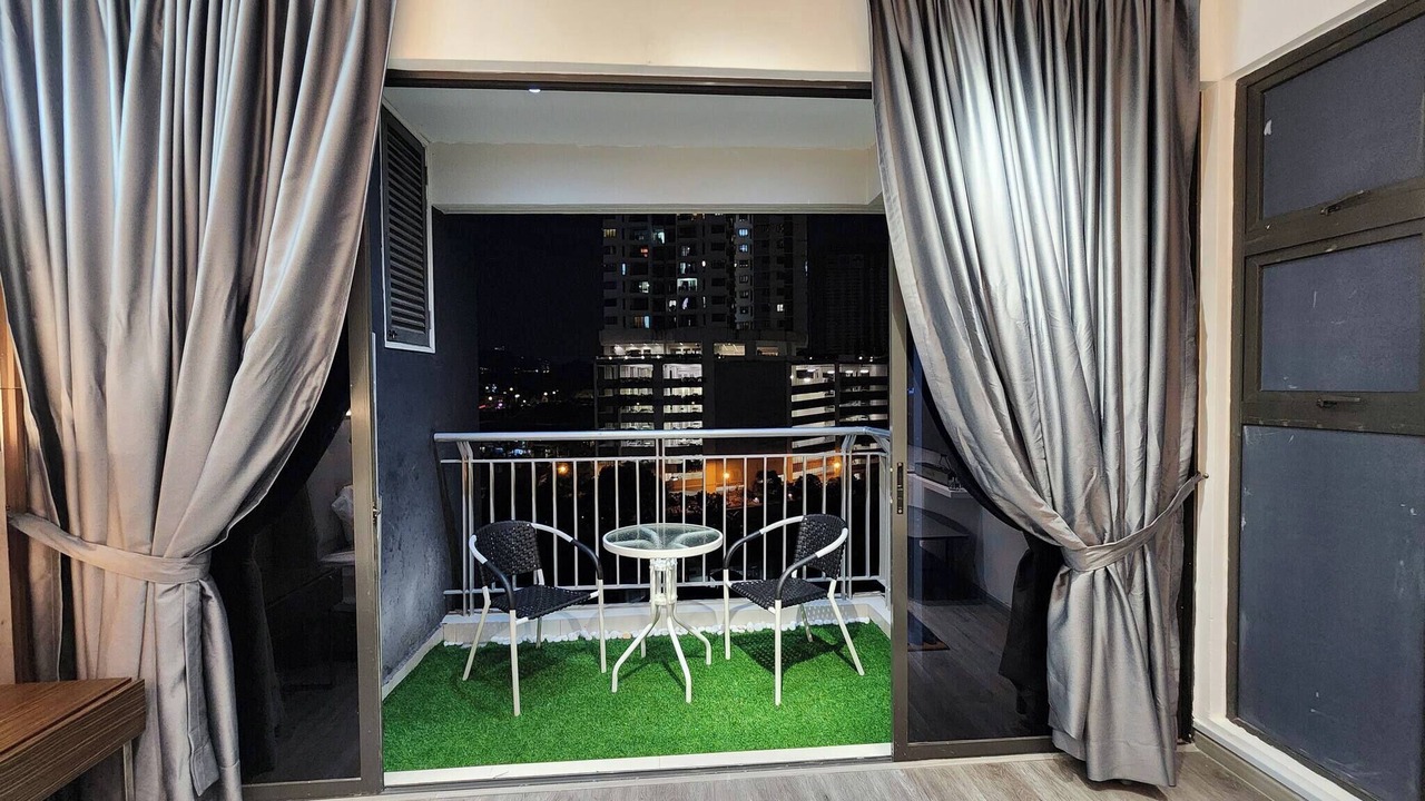 Photo of Patio Balcony in Taman Kobena