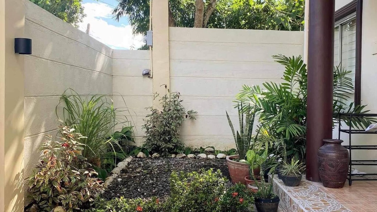 Photo of Patio Balcony in Pili