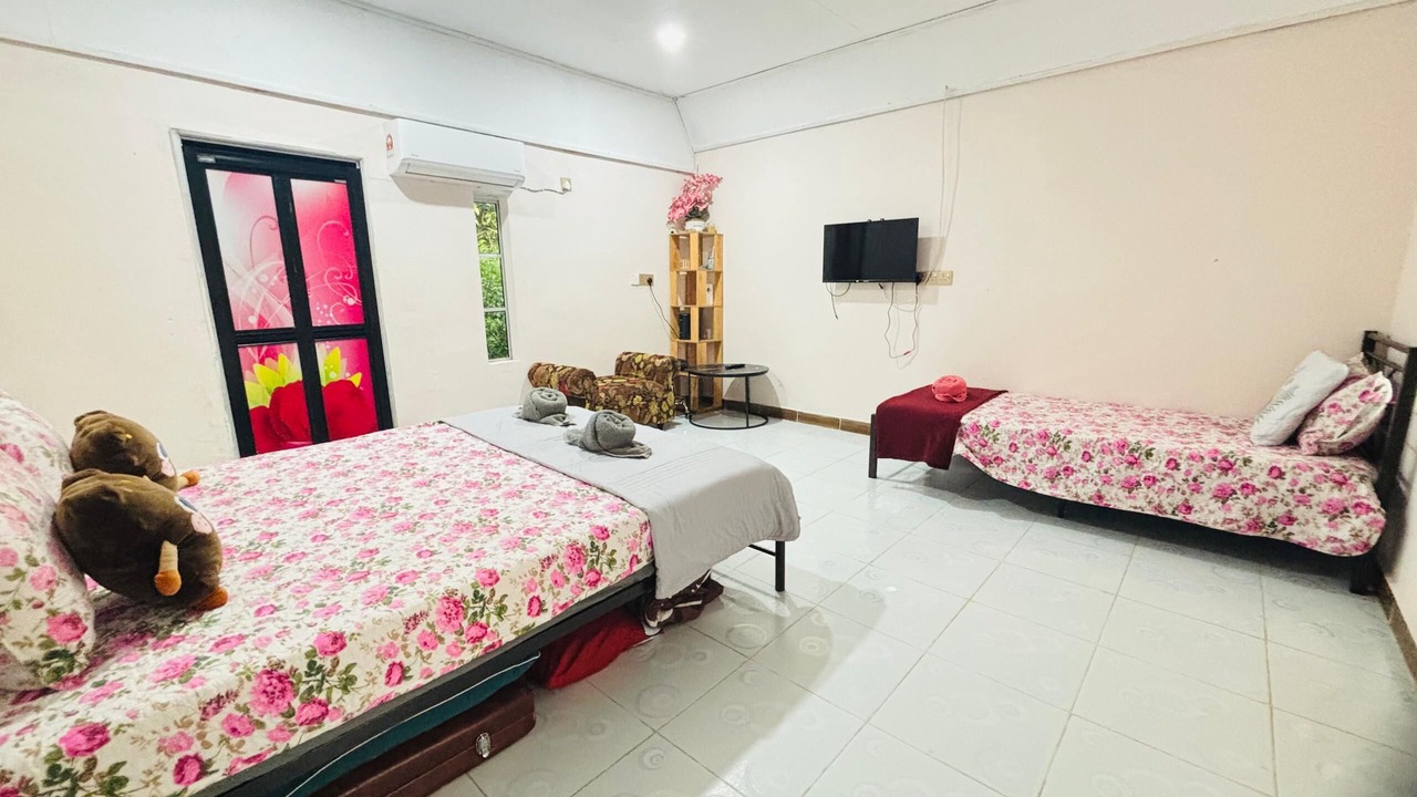 Photo of Bedroom in Kampung Charok Kelian