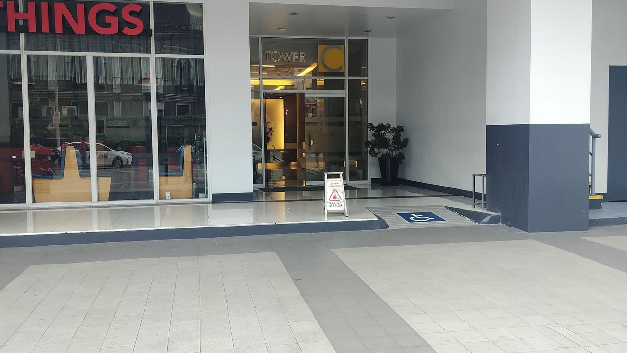 Photo of Outdoor in South Triangle