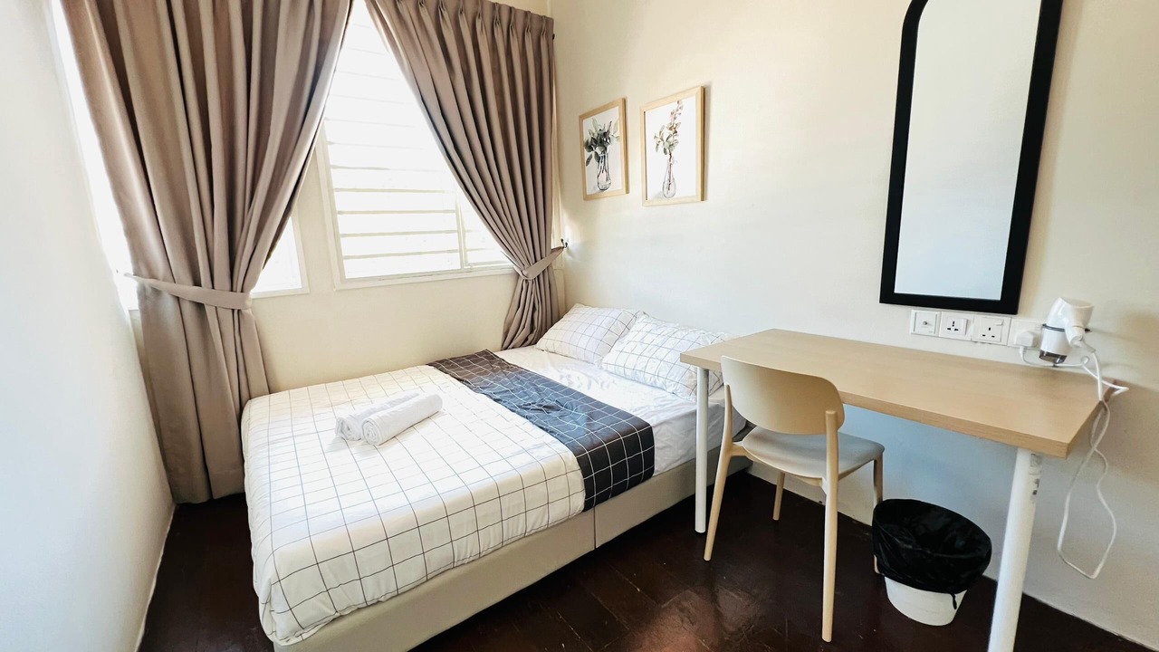 Photo of Bedroom in Downtown George Town