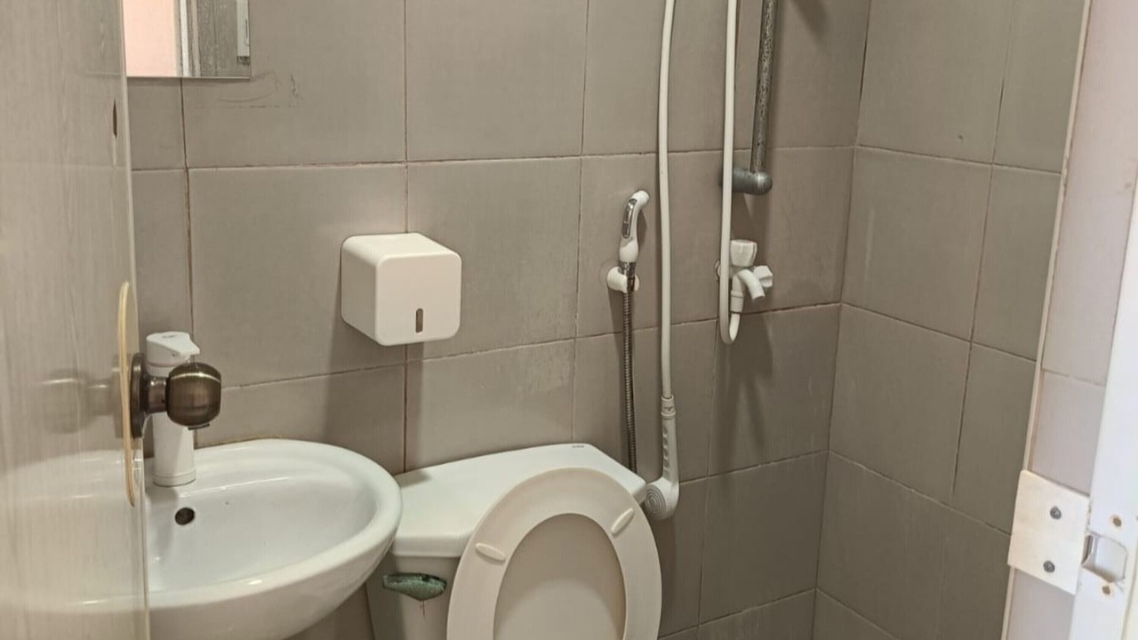 Photo of Bathroom in Looc