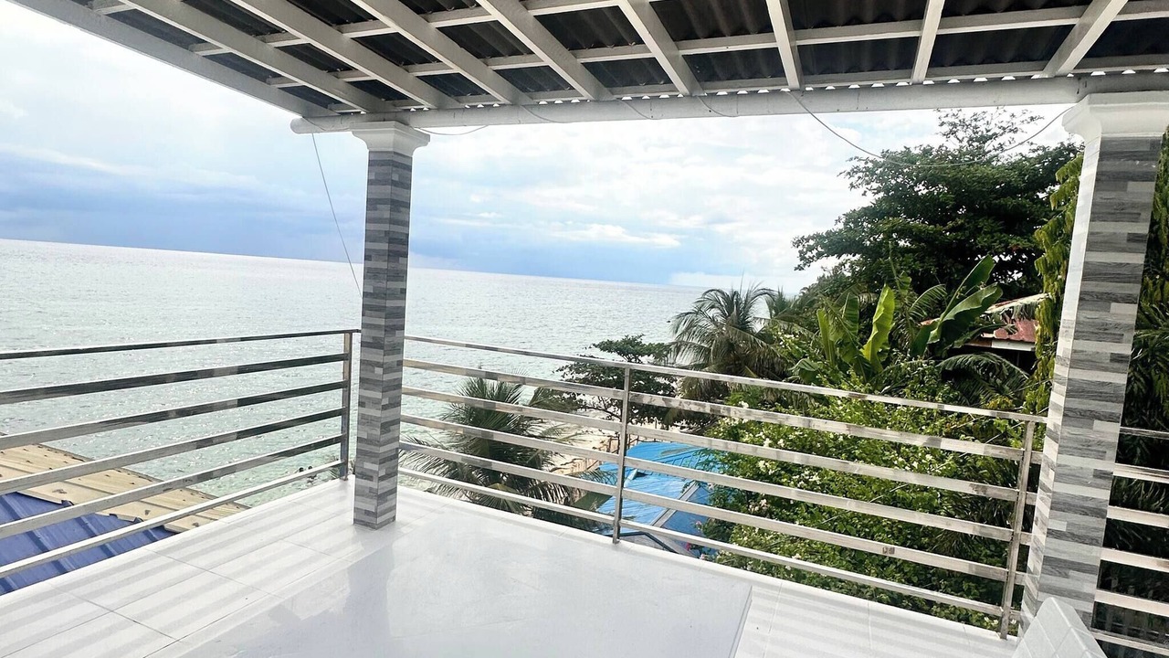 Photo of Patio Balcony in San Remigio