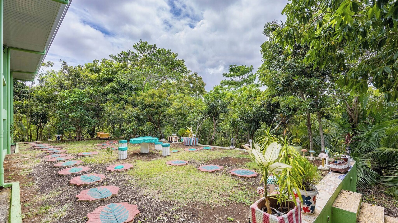 Photo of Outdoor in Poro