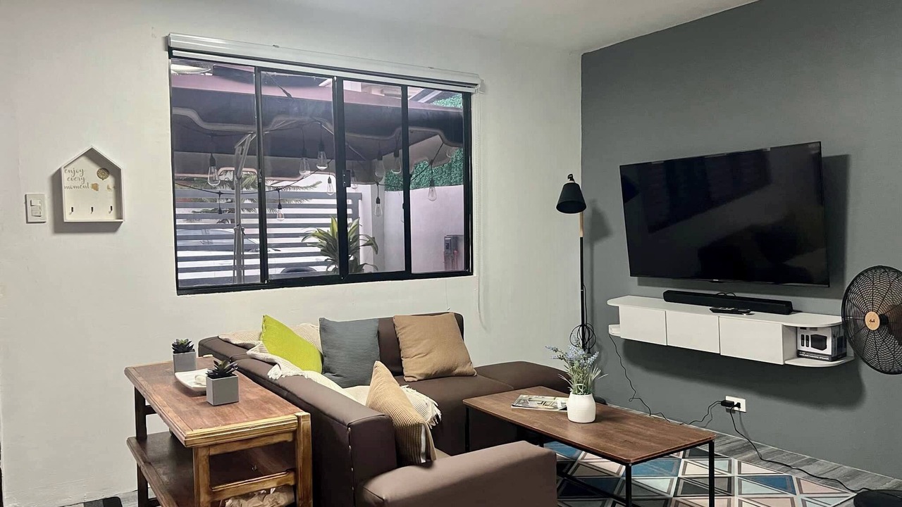 Photo of Livingroom in San Pablo