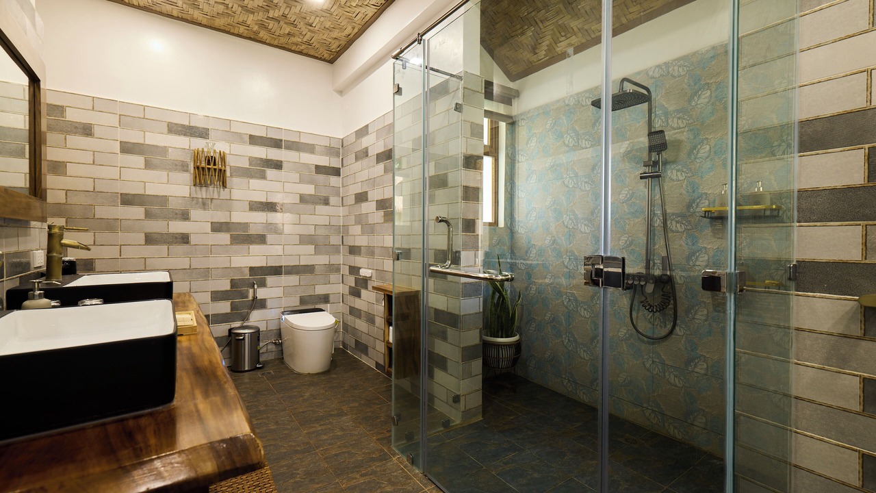 Photo of Bathroom in San Francisco Island