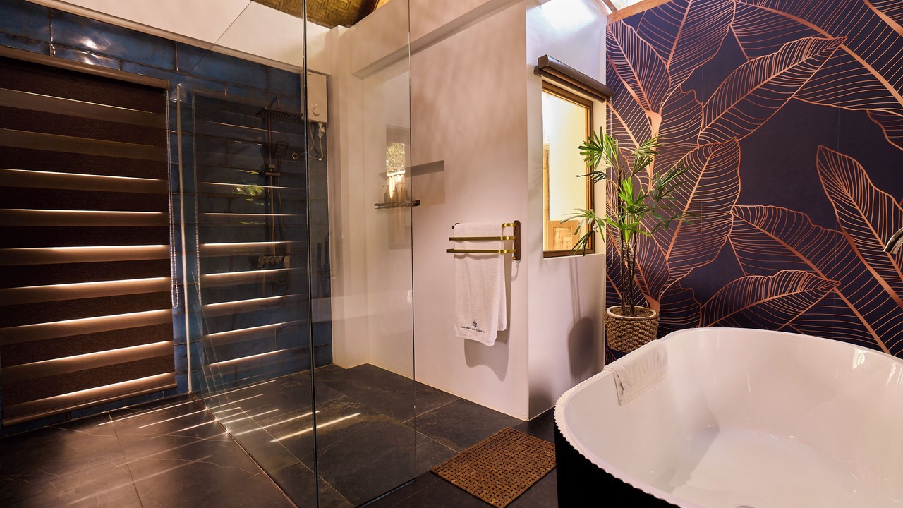 Photo of Bathroom in San Francisco Island