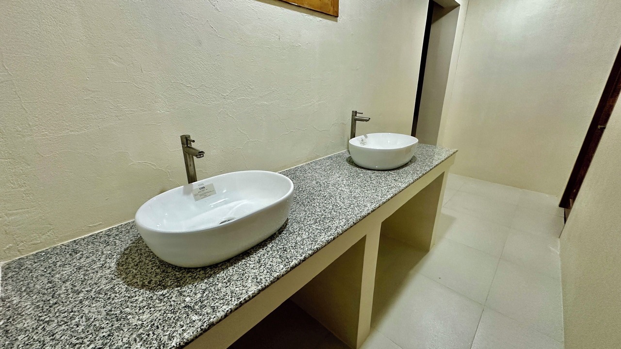 Photo of Bathroom in Basdiot