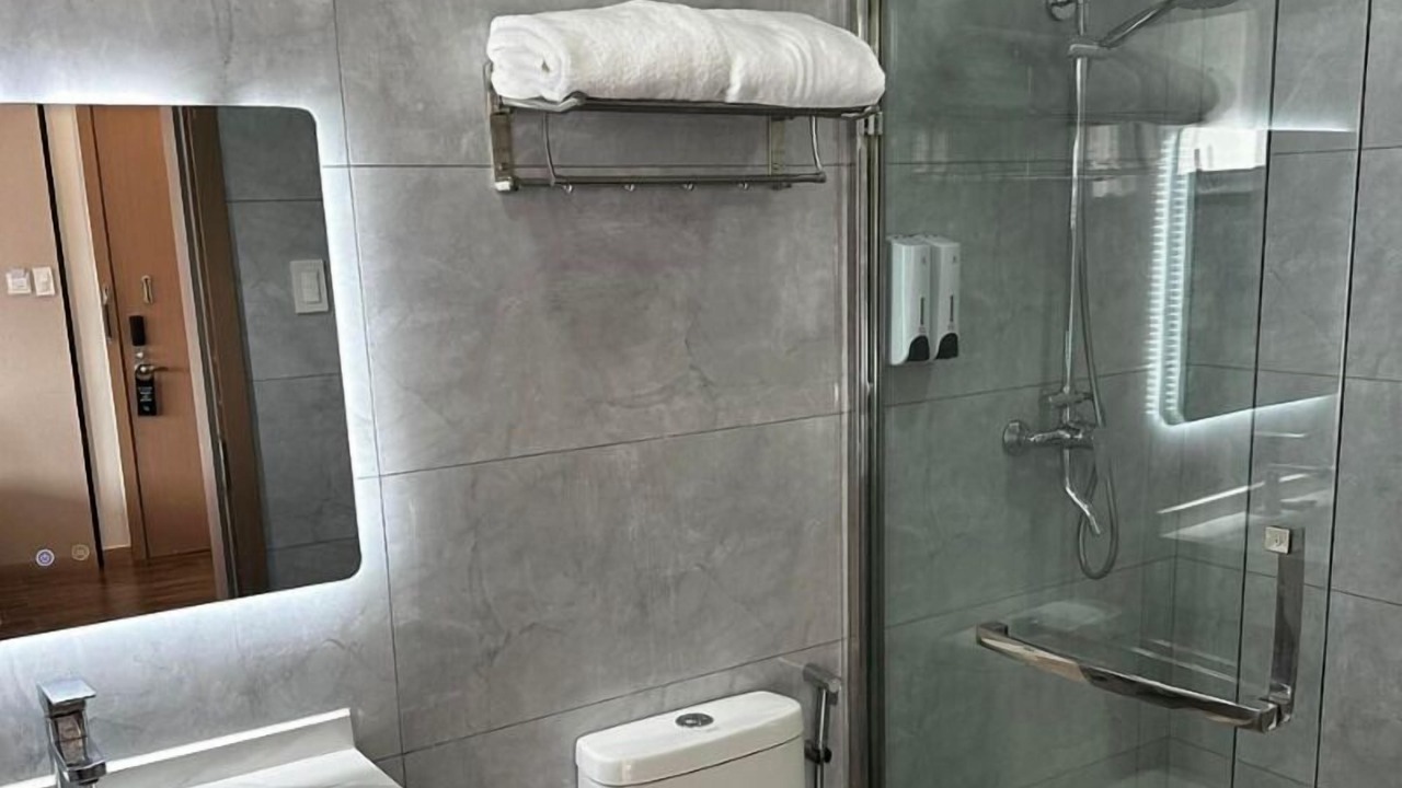 Photo of Bathroom in Baybay City