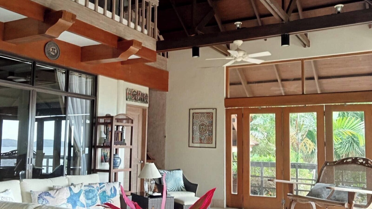 Photo of Livingroom in Anilao