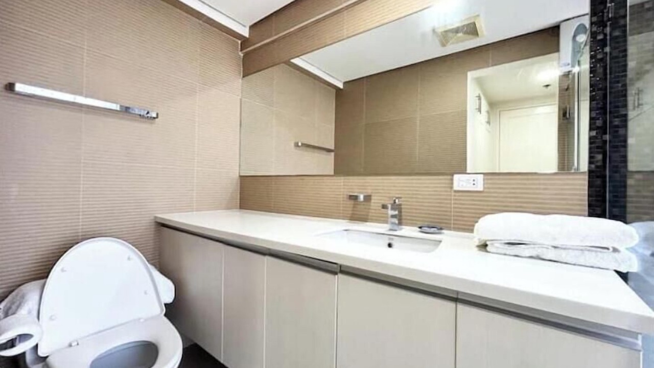 Photo of Bathroom in Wack-Wack Greenhills