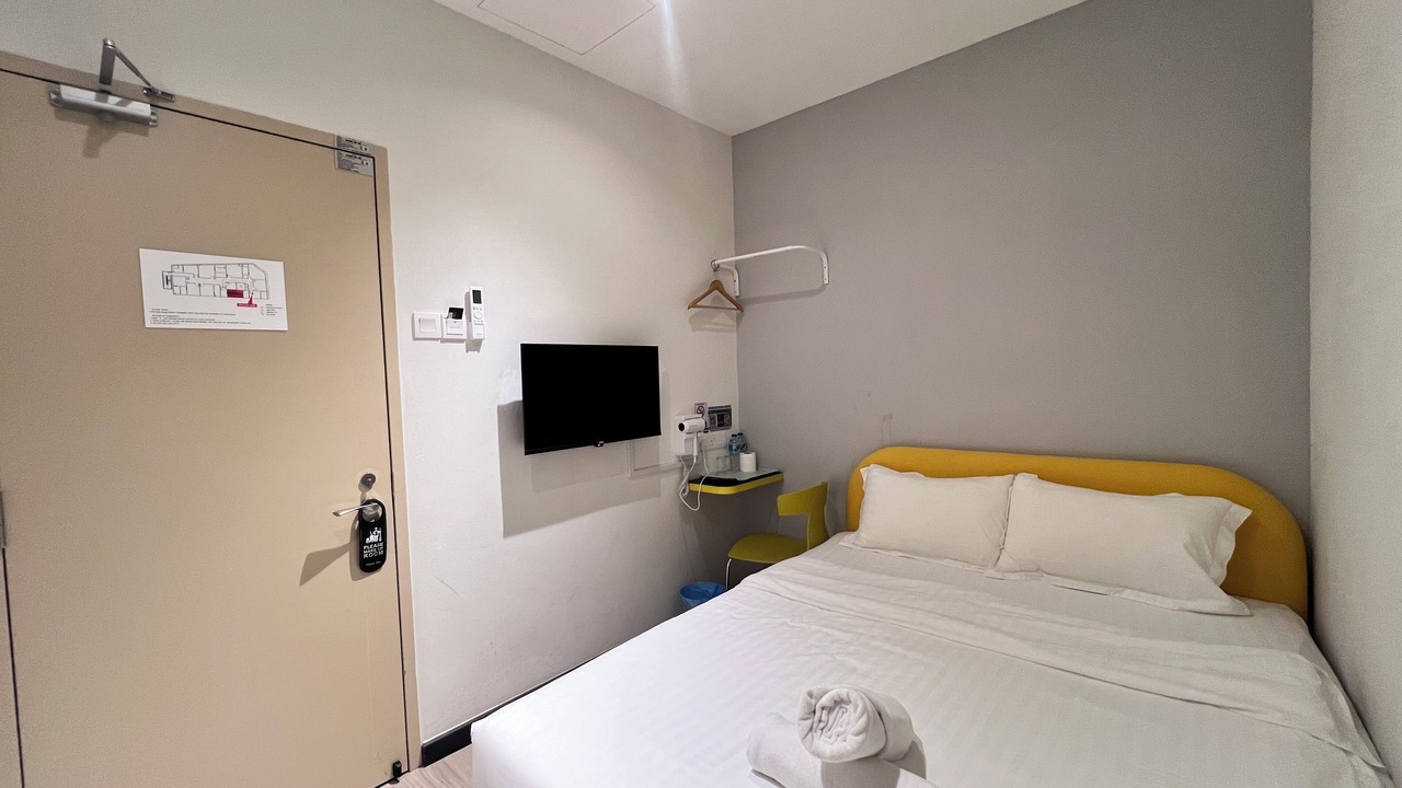 Photo of Bedroom in Central District