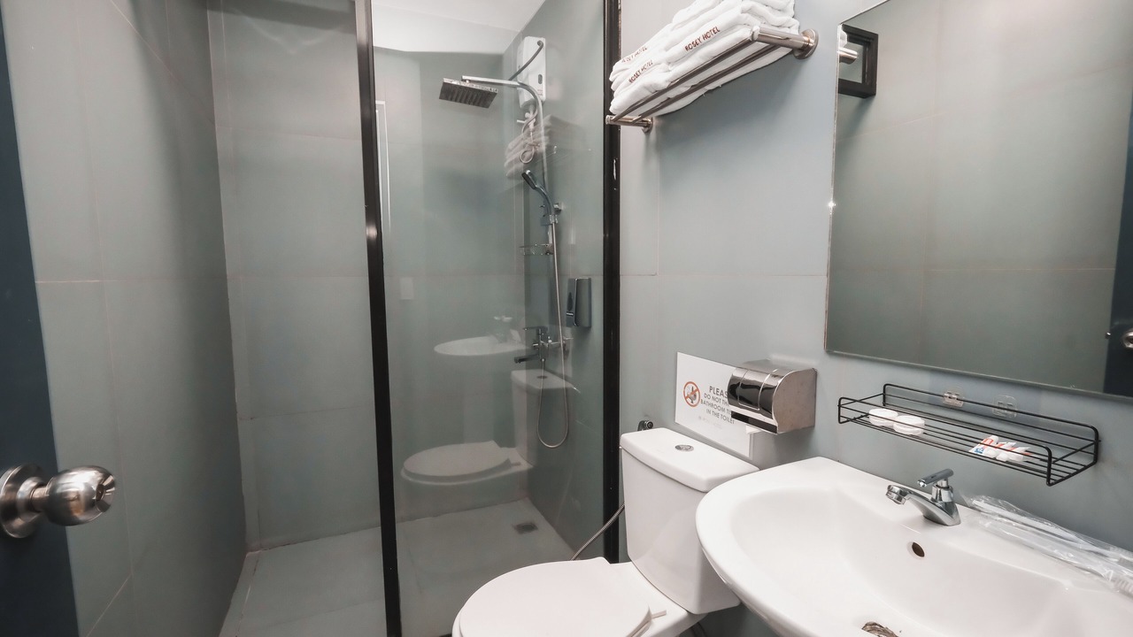 Photo of Bathroom in Cabanatuan