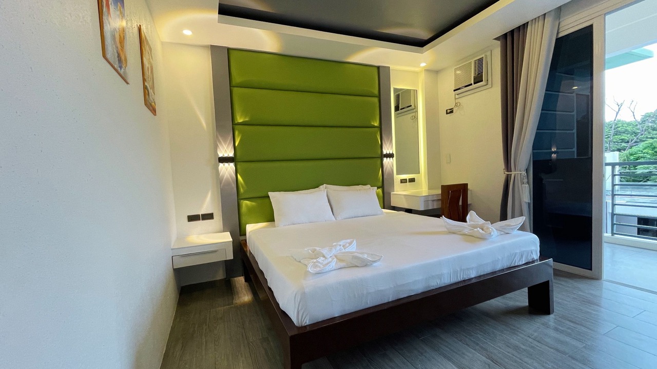 Photo of Bedroom in Puerto Galera