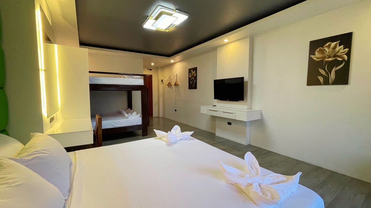 Photo of Bedroom in Puerto Galera