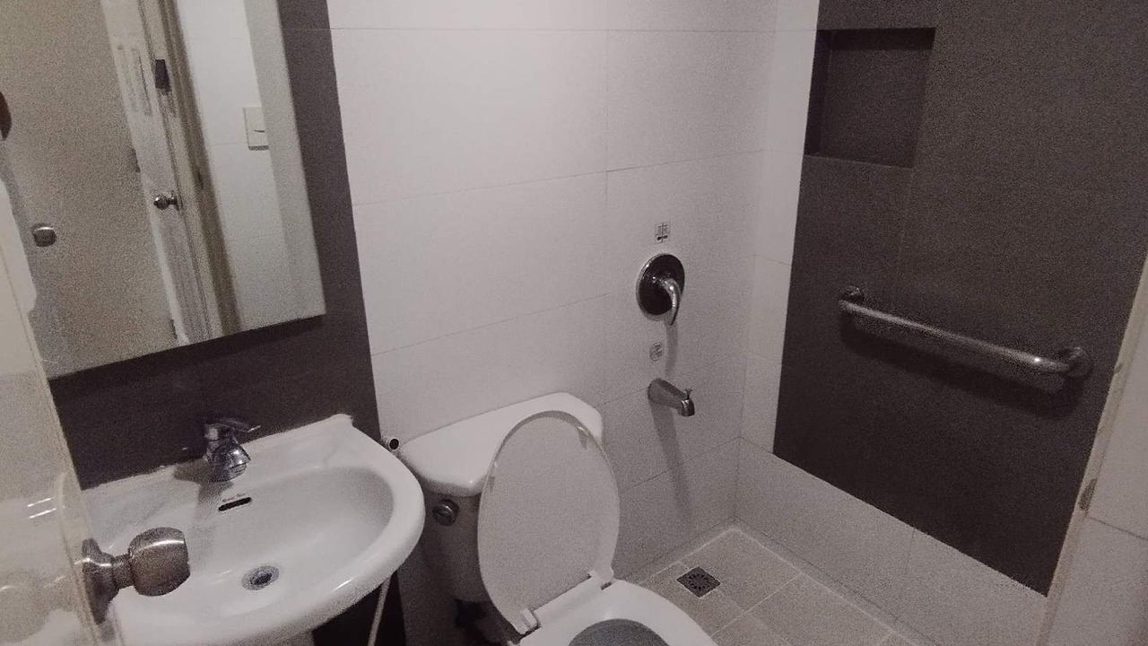 Photo of Bathroom in Manila