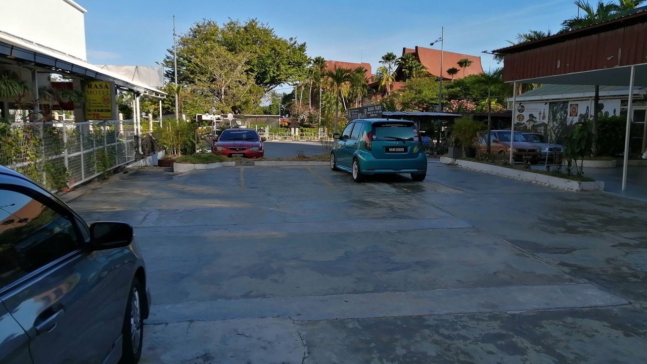 Photo of Others in Batu Ferringhi
