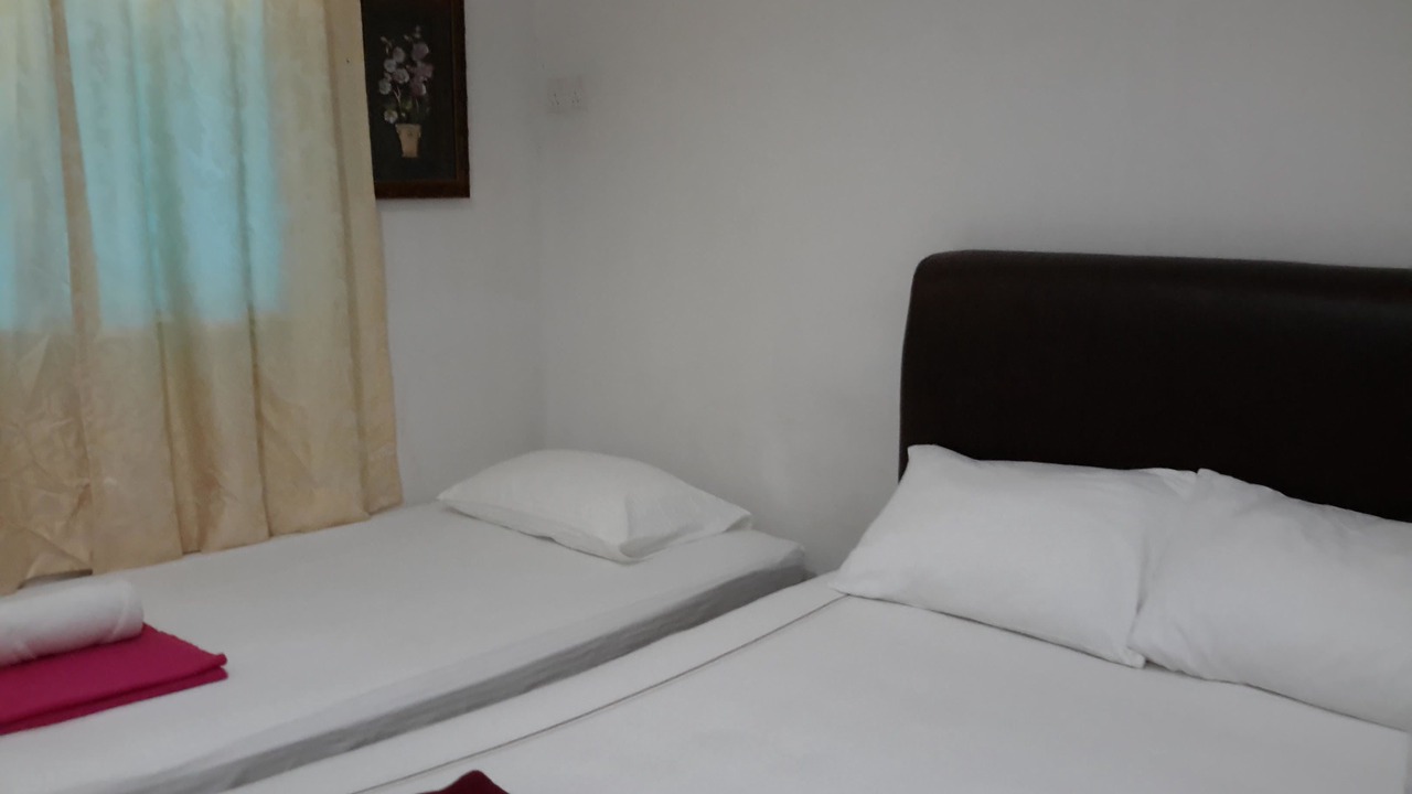 Photo of Bedroom in Batu Ferringhi