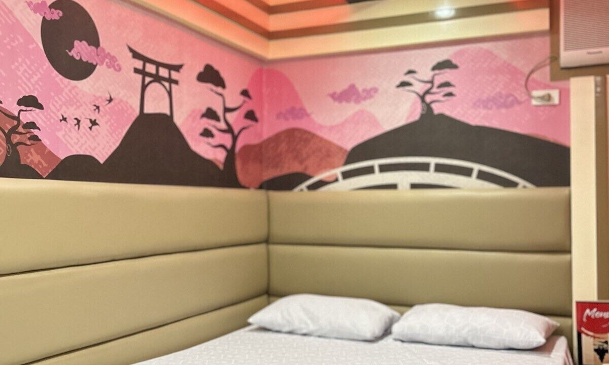 Photo of Bedroom in Santa Rosa