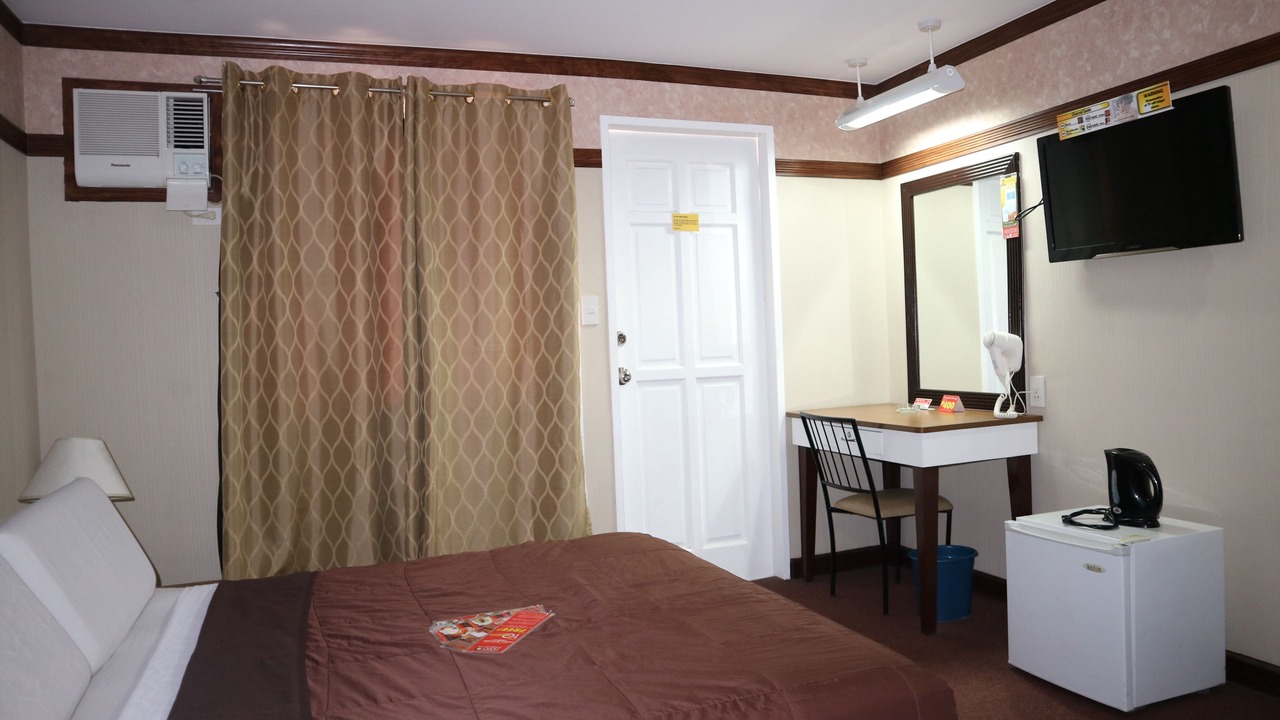 Photo of Bedroom in Santa Rosa
