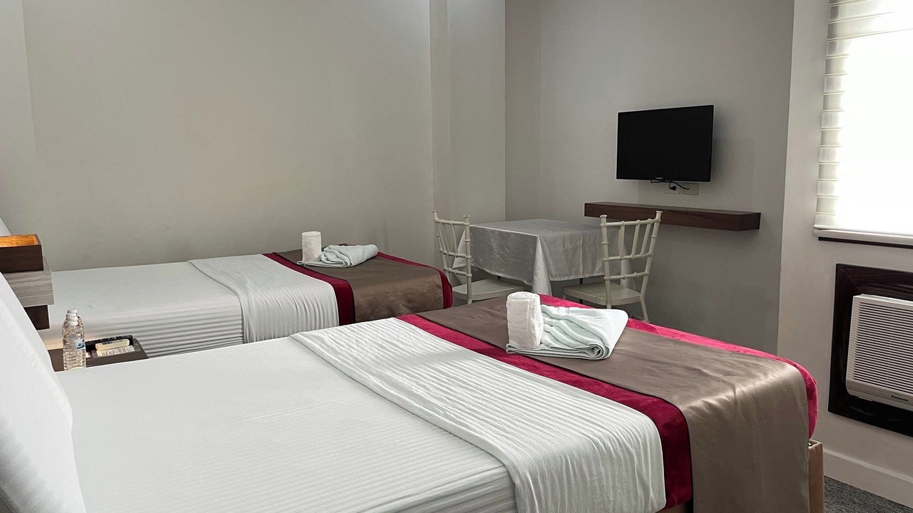 Photo of Bedroom in Pinamalayan