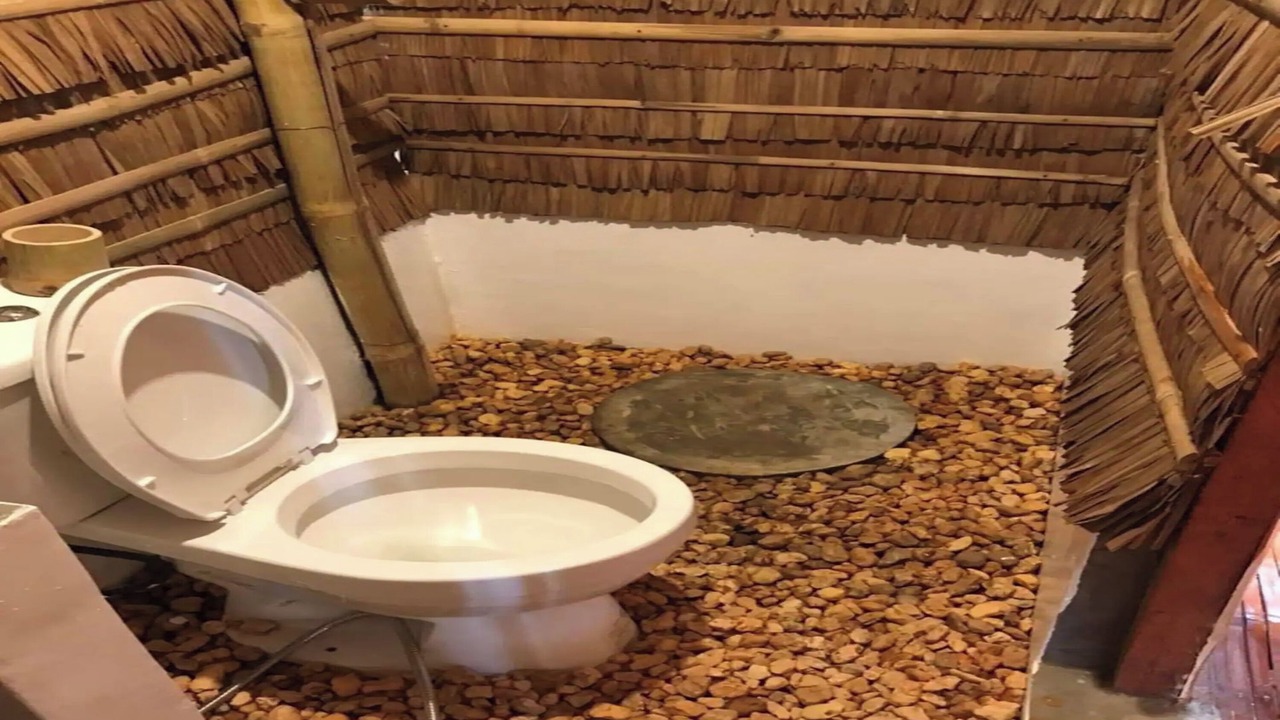 Photo of Bathroom in Basdiot