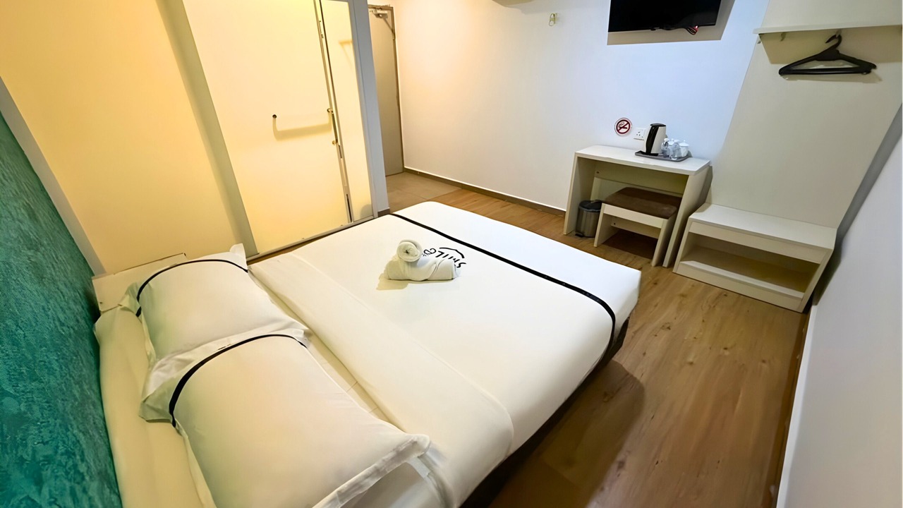 Photo of Bedroom in Maluri