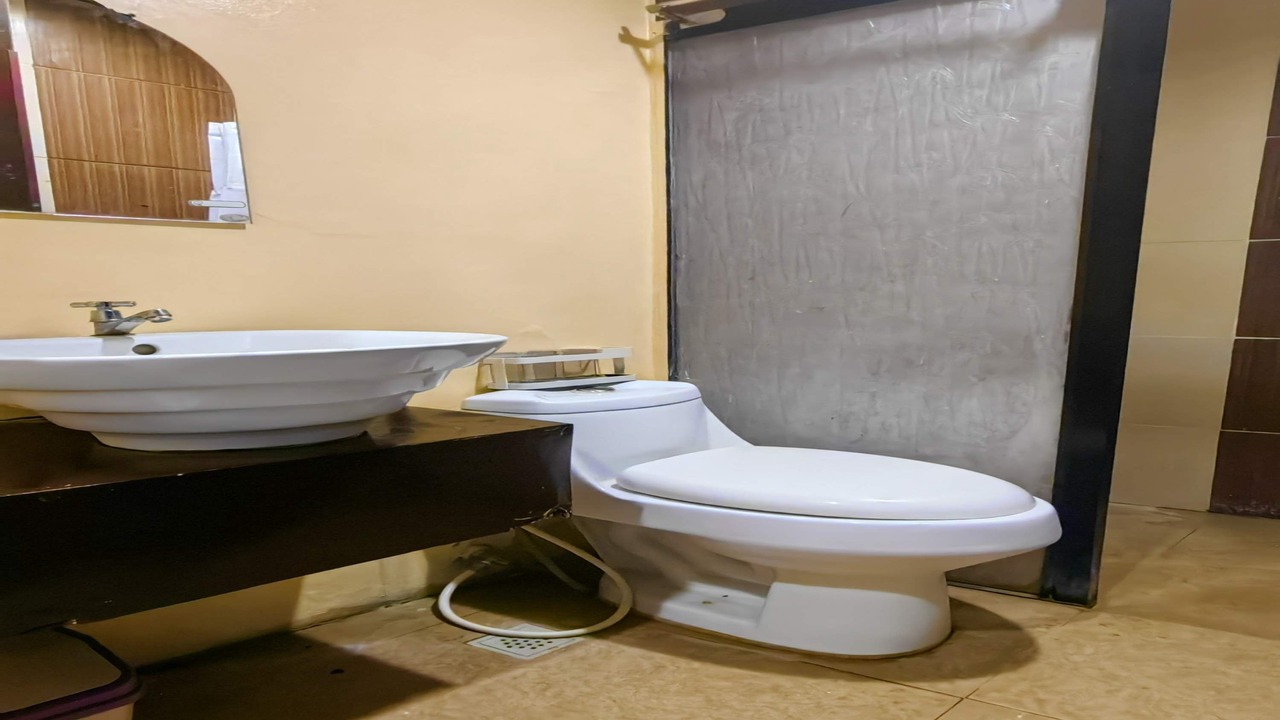 Photo of Bathroom in Quiapo