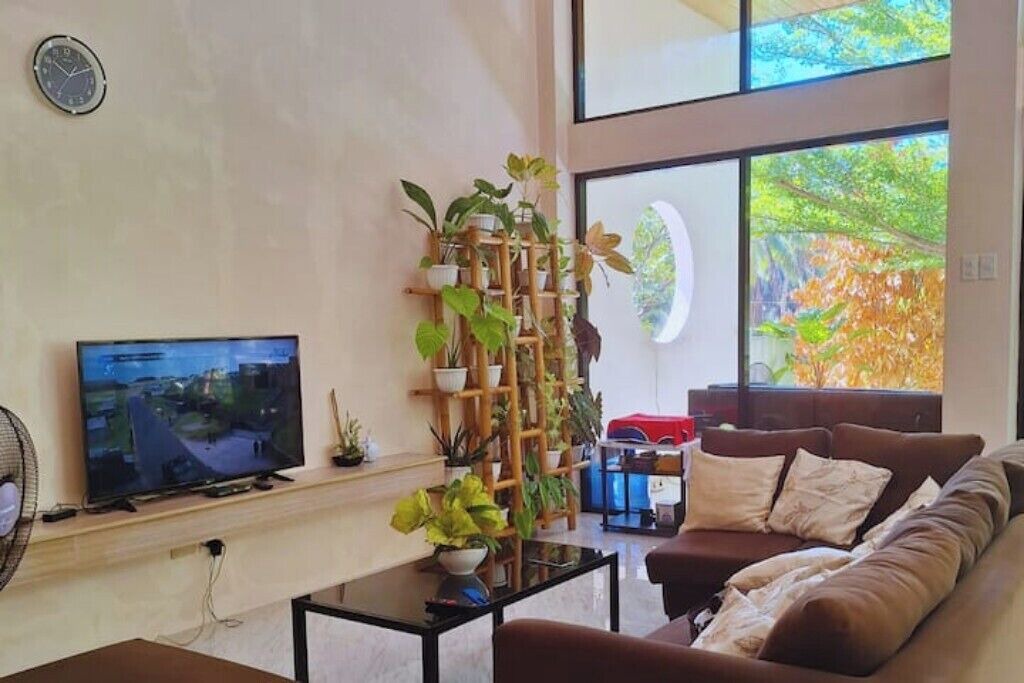 Photo of Livingroom in San Francisco Island