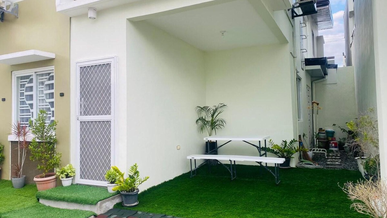 Photo of Outdoor in San Fernando