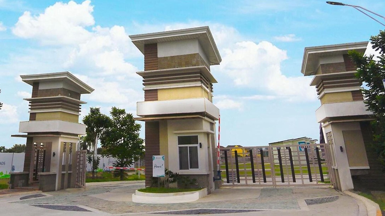 Photo of Outdoor in San Fernando