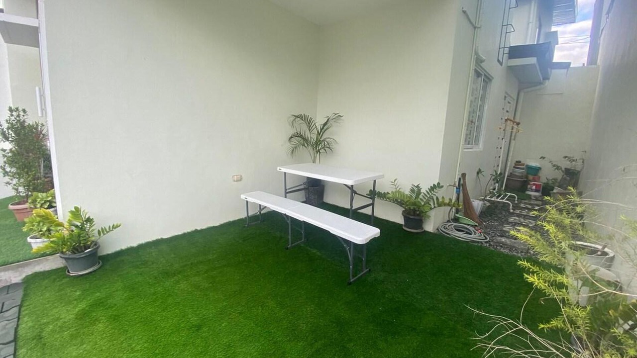 Photo of Patio Balcony in San Fernando