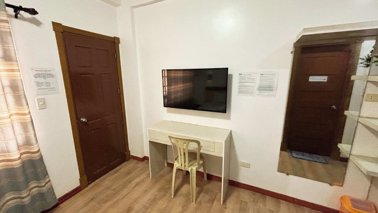 Photo of Bedroom in Puerto Galera