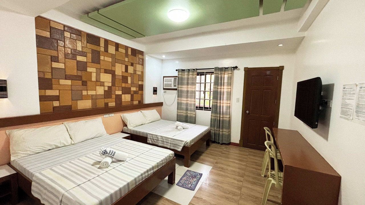 Photo of Bedroom in Puerto Galera