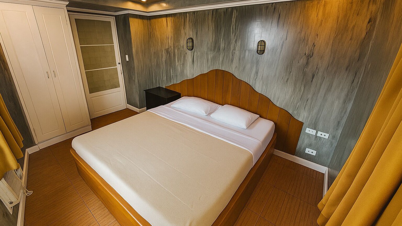 Photo of Bedroom in Downtown