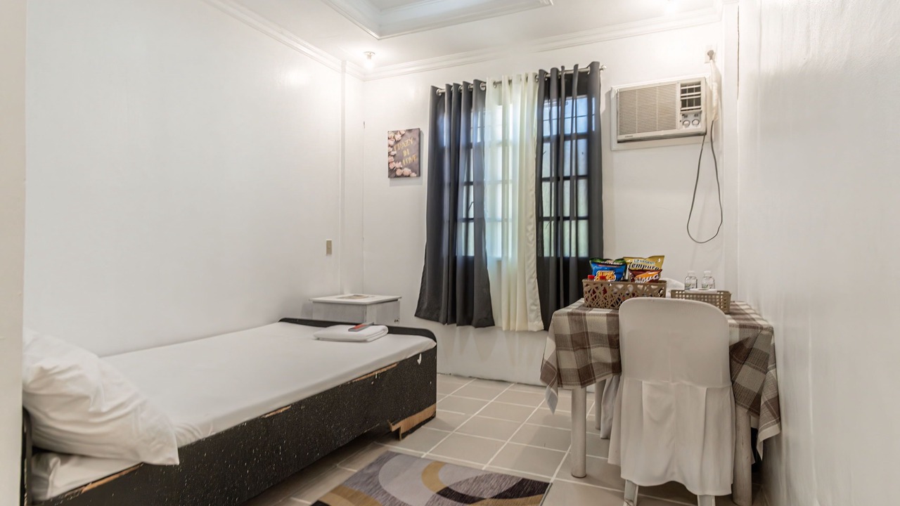 Photo of Bedroom in Manaoag