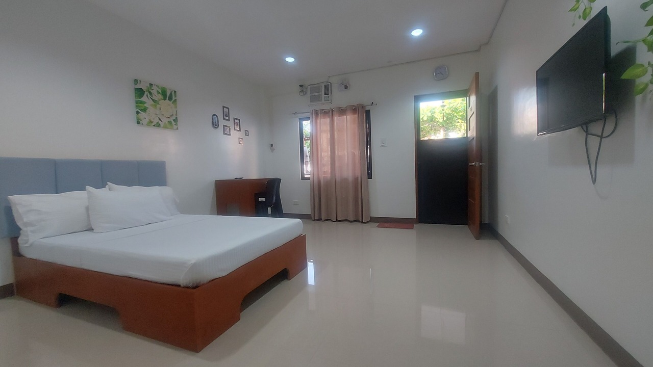 Photo of Bedroom in Palompon
