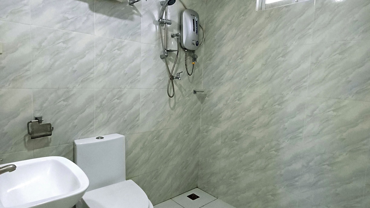 Photo of Bathroom in Puerto Princesa City Centre