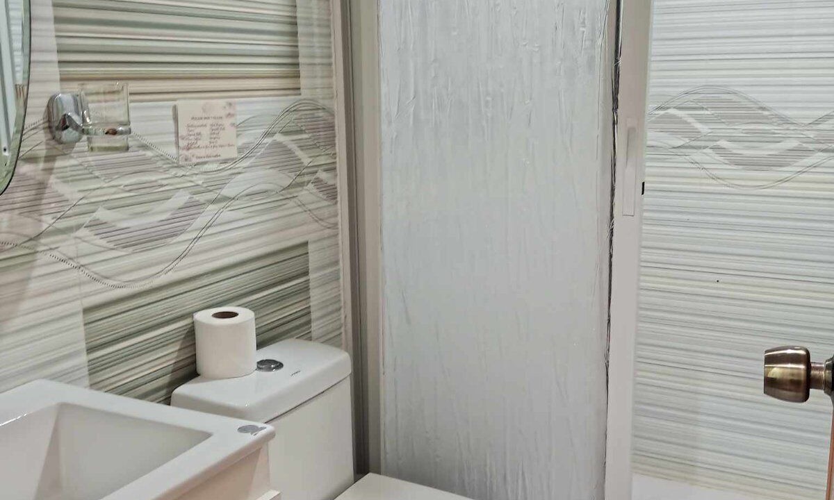 Photo of Bathroom in Badian