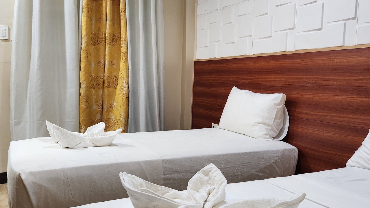 Photo of Bedroom in Badian