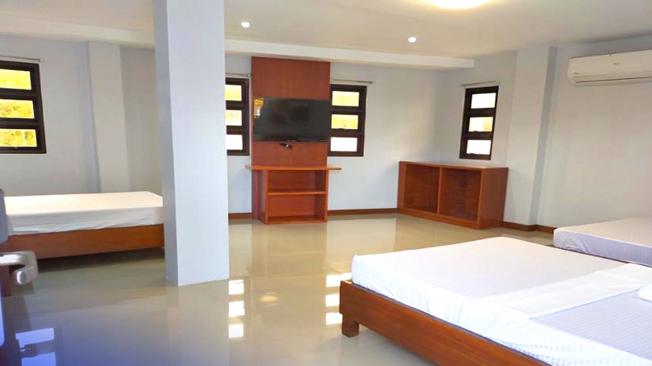Photo of Bedroom in Puerto Galera