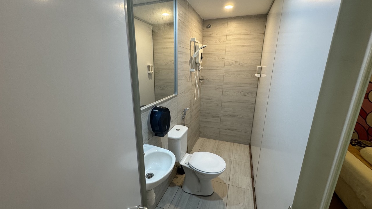 Photo of Bathroom in Taman Kota Laksamana