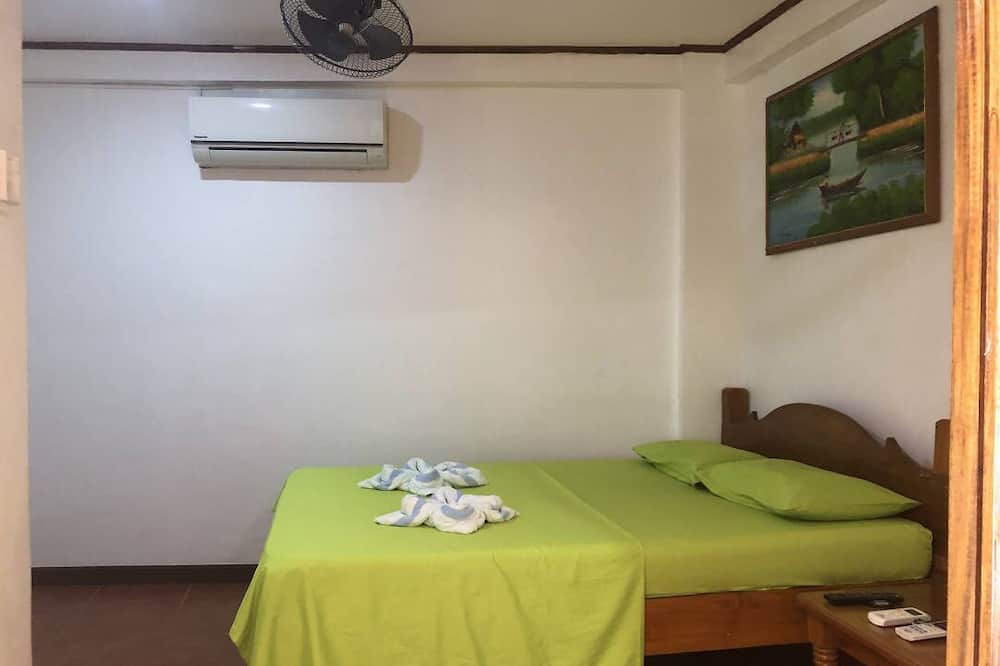 Photo of Bedroom in Puerto Galera