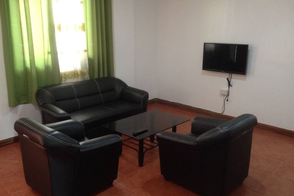 Photo of Livingroom in Puerto Galera