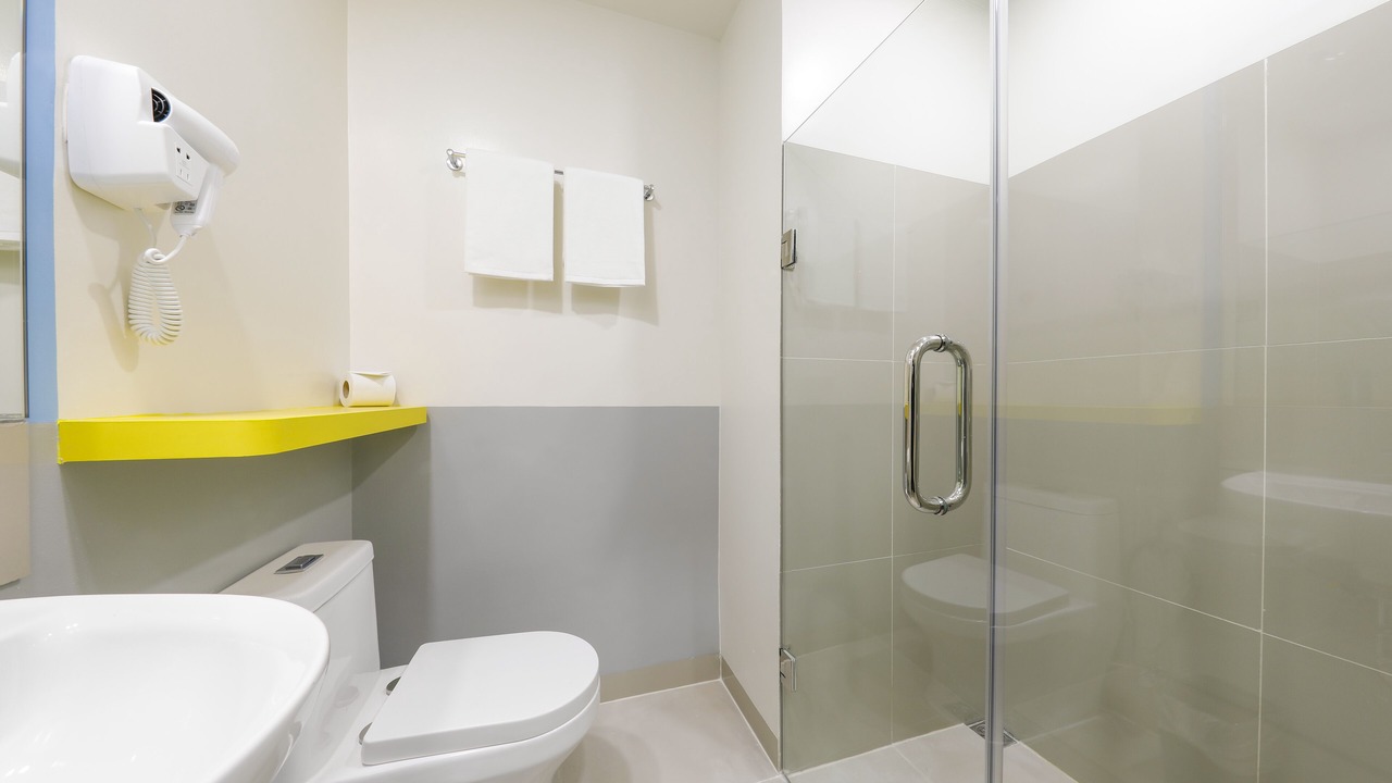 Photo of Bathroom in Phil-Am