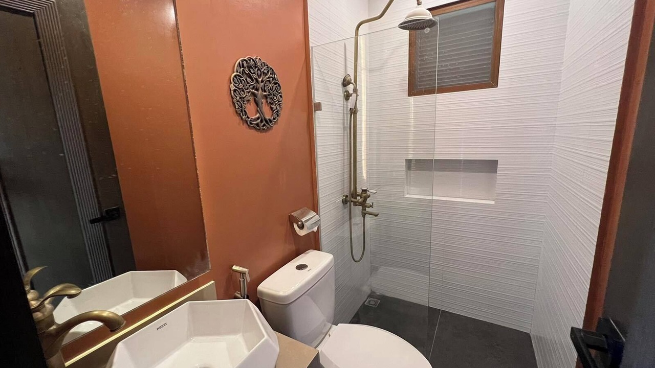 Photo of Bathroom in Calatagan